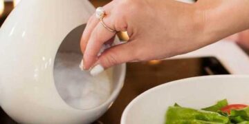 লবণ কতটা খাবেন