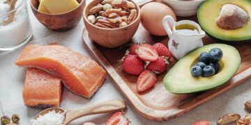 হাড়ের সুরক্ষায় যে খাবার খাবেন