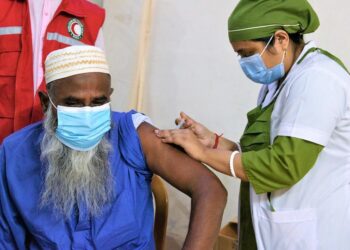 একই কেন্দ্রে টিকা না নিলে সার্টিফিকেট মিলবে না