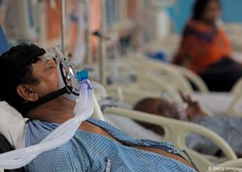 আইসিইউ ১টি, ৩০ জন মরণাপন্ন রোগীর মধ্যে বেছে নিতে হচ্ছে একজনকে