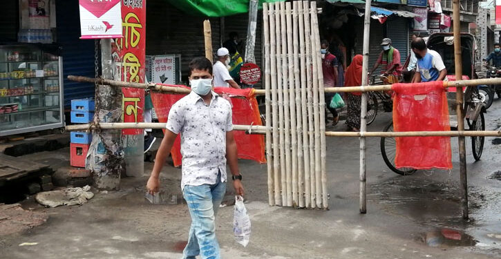 কঠোর ‘লকডাউনে’ বদলে গেছে খুলনার চালচিত্র !