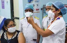 কুয়েত মৈত্রী হাসপাতালে প্রতিদিন টিকা পাবেন ৪০০ জন