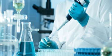 চিকিৎসা গবেষণায় আরও ১০০ কোটি টাকা বরাদ্দে যা বলছেন বিশেষজ্ঞরা