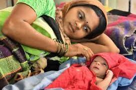 প্রসূতি মায়েদের টিকা প্রদানে সম্মতি স্বাস্থ্যমন্ত্রীর