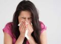 বারবার হাঁচি হলে কী করবেন ?