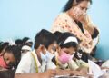 স্বাস্থ্যবিধি মেনে খুললো স্কুল-কলেজ,শিক্ষামন্ত্রীর সতর্কবার্তা
