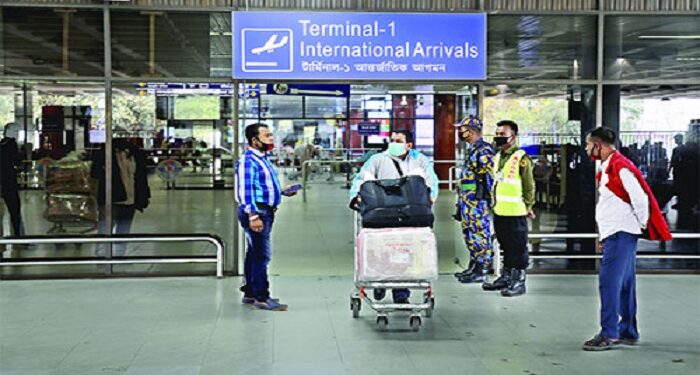 বিমানবন্দরে র‌্যাপিড পিসিআর মেশিন বসানোর উদ্যোগ সরকারের
