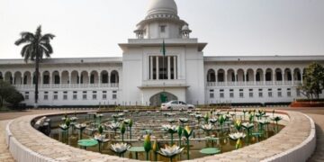 ৩ বিসিএসে সুপারিশপ্রাপ্ত ৮৪ জনকে নিয়োগে হাইকোর্টের নির্দেশ