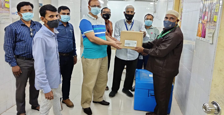 চট্টগ্রামে এসেছে ফাইজারের ১৮ হাজার ৭শ ডোজ টিকা