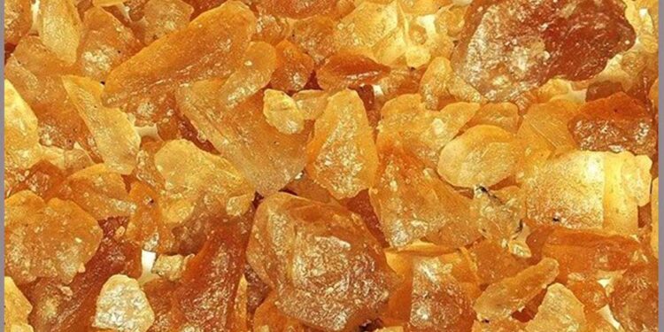 গুণে ভরপুর তালমিছরি