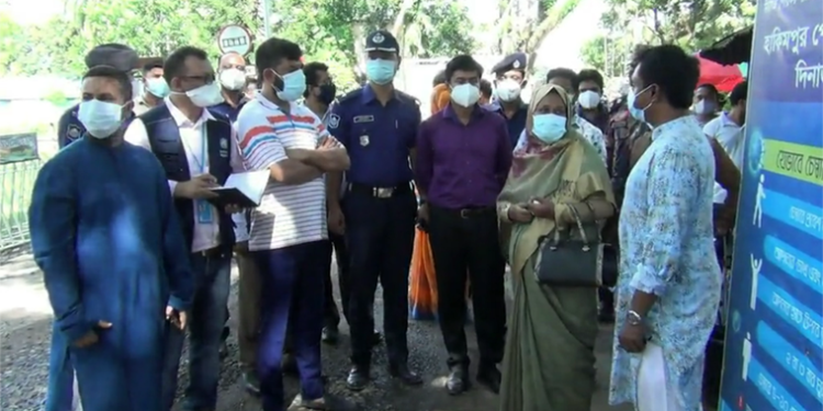 স্বাস্থ্য বিভাগের প্রতিনিধি দলের হিলি ইমিগ্রেশন চেকপোস্ট পরিদর্শন