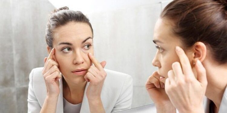 অকালে বুড়ো হতে না চাইলে এড়িয়ে চলুন ৭ খাবার