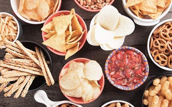 সাবধান! ক্যানসার তৈরি করে যেসব খাবার!