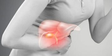 পিত্তথলিতে পাথর হলে বুঝবেন যে ৪ লক্ষণে