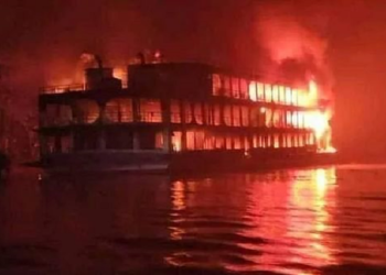 জরুরি চিকিৎসা দিতে বরিশালে ৫ বার্ন বিশেষজ্ঞ চিকিৎসক