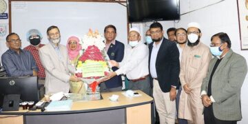 ইউজিসি অধ্যাপক ডা. সজল ব্যানার্জিকে বিএসএমএমইউর সংবর্ধনা