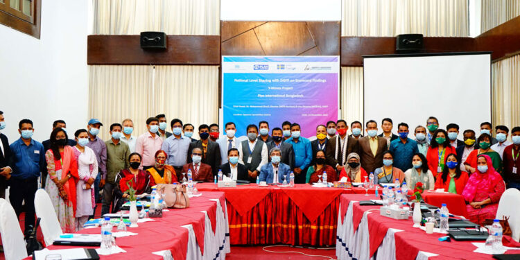 কৈশোরবান্ধব স্বাস্থসেবা: কেন্দ্রে সেবার মান বাড়লেও সংকট রয়েছে ওষুধ-জনবলে