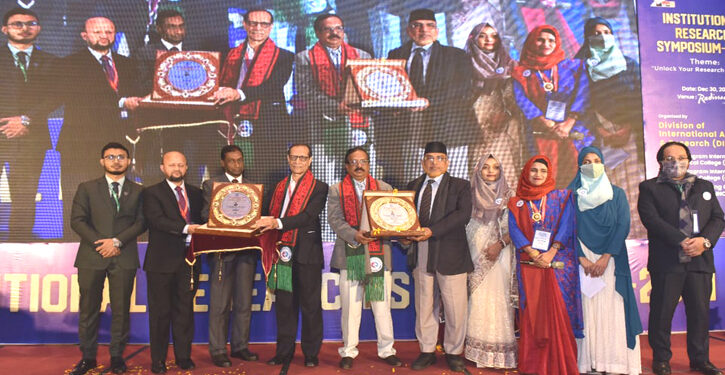 চিকিৎসার উন্নয়ন ও জ্ঞান সৃজনে গবেষণার বিকল্প নেই: চট্টগ্রাম মেডিক্যাল বিশ্ববিদ্যালয় উপাচার্য