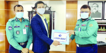 এলবিয়ন গ্রুপের উদ্যোগে সিএমপিকে সার্জিক্যাল মাস্ক ও হ্যান্ড স্যানিটাইজার উপহার