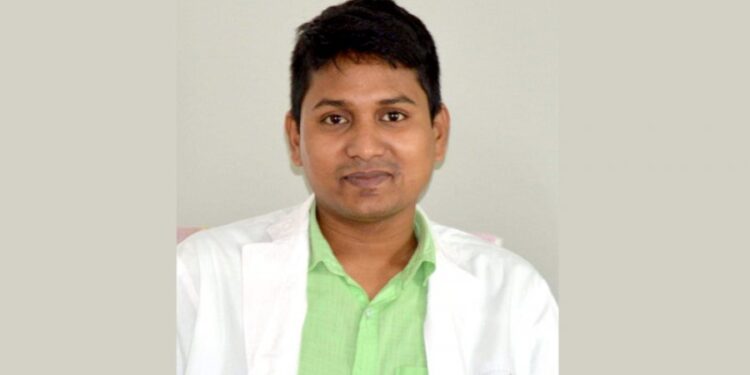 রক্তদানের সংগঠন ‘ব্লাড ফর লাইফ’ গড়া ছেলেটিই এখন ব্লাড ক্যান্সারে আক্রান্ত
