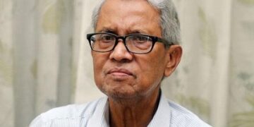 স্বাস্থ্যবিধি মেনে না চললেই বিপদ