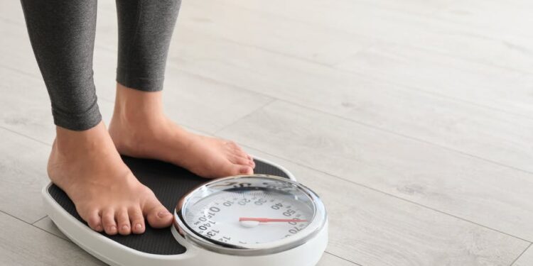 ৭টি কারণে রাতারাতি বেড়ে যায় ওজন