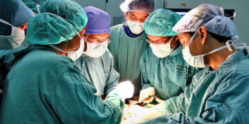 পায়ুপথে ক্যান্সার হলে বুঝবেন কীভাবে ও করণীয়