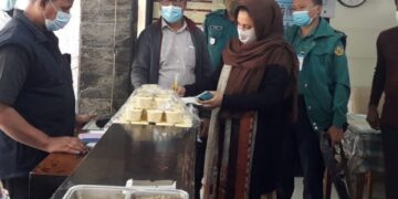 স্বাস্থ্যবিধি উপেক্ষায় জিইসি মোড়ের ৬ রেস্টুরেন্টকে জরিমানা