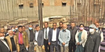 মা ও শিশু হাসপাতাল ক্যান্সার হাসপাতাল নির্মাণ কাজ পরিদর্শনে বাস্তবায়ন কমিটি