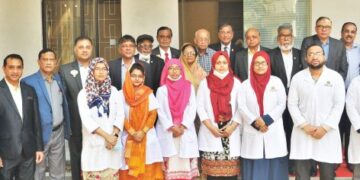 লায়ন্স চক্ষু হাসপাতাল পরিদর্শনে বর্তমান ও প্রাক্তন গভর্নরবৃন্দ