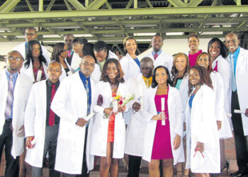 চিকিৎসকদের জন্য ফুল-ফান্ডিং স্কলারশীপ