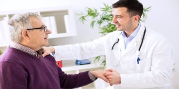 করোনা নেগেটিভ চাই বাড়তি সতর্কতা