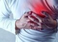 হৃদরোগ ছাড়াও যে কারণে বুকে ব্যথা হতে পারে