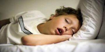 শিশু কি হাঁ করে ঘুমায়, নাক ডাকে