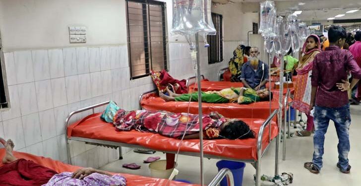 চট্টগ্রামের হাসপাতালে বাড়ছে ডায়রিয়া রোগীর সংখ্যা