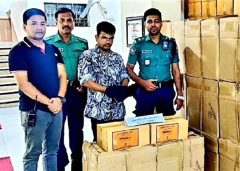 চট্টগ্রামে ৬৯ হাজার প্যাকেট ভেজাল ওরস্যালাইন জব্দ, গ্রেফতার ১