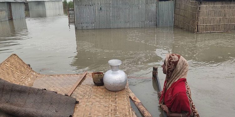 বন্যার্তদের ১০০ টন খাবার দেবে গণস্বাস্থ্য কেন্দ্র