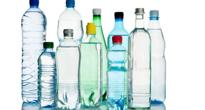 কাচ না স্টিল কোন বোতলে পানি খাওয়া বেশি স্বাস্থ্যকর ?