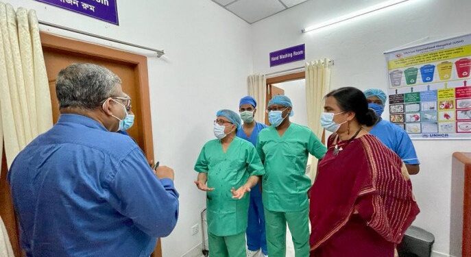 উখিয়ার বিশেষায়িত হাসপাতালে ২টি অপারেশন থিয়েটার উদ্বোধন করলেন স্বাস্থ্যের ডিজি