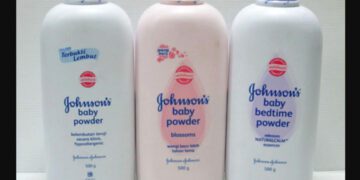 সাবধান! ভুলেও কিনবেন না জনসনের বেবি পাউডার