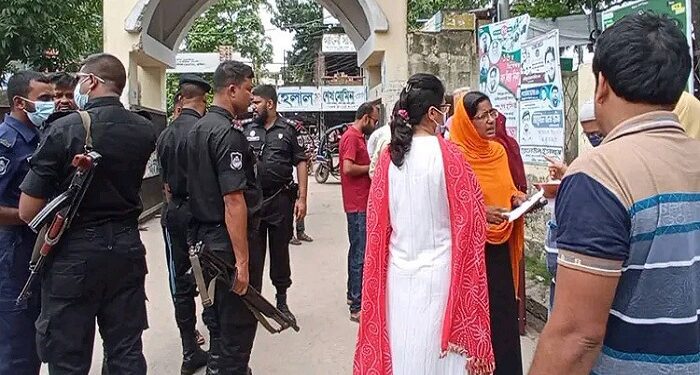কুষ্টিয়া জেনারেল হাসপাতালে ভ্রাম্যমাণ আদালতের অভিযানে ৩ নারীর কারাদণ্ড
