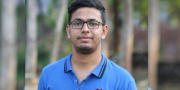 অসুস্থ মায়ের জন্য লিভার ডোনেট করছেন ডা. মাসুদ আলম