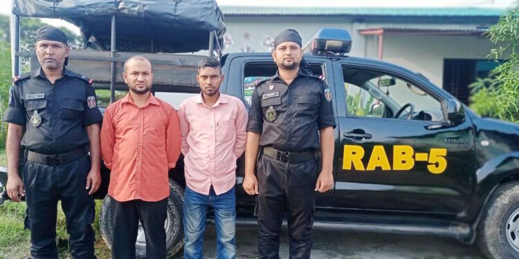 টিউমারের চিকিৎসা করতেন অ্যাসিড দিয়ে, সহযোগীসহ আটক