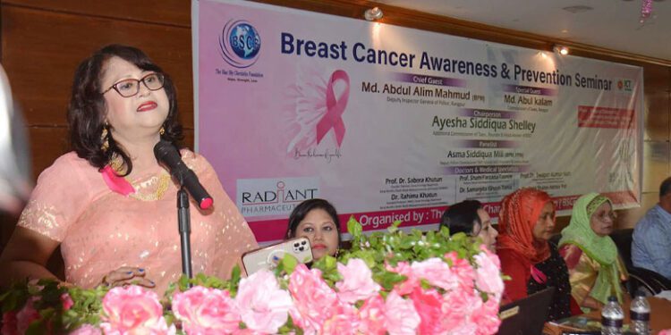 স্তন ক্যান্সারে আক্রান্ত ৭০ ভাগ নারীই মারা যান