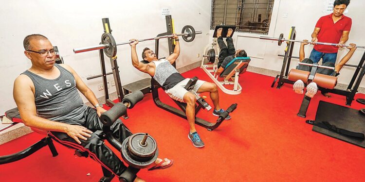 যে ভুলে জিমে গিয়েও কমছে না আপনার মেদ