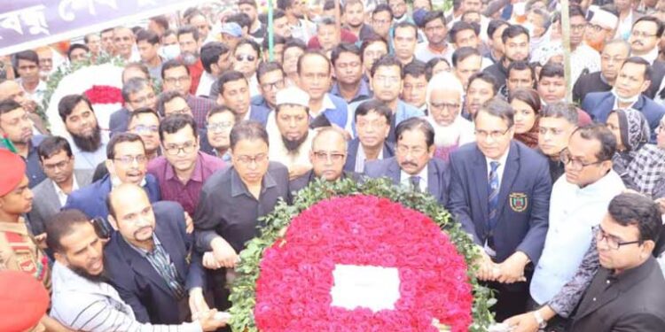 নানা কর্মসূচির মধ্য দিয়ে বিএসএমএমইউয়ে শহীদ বুদ্ধিজীবী দিবস পালিত