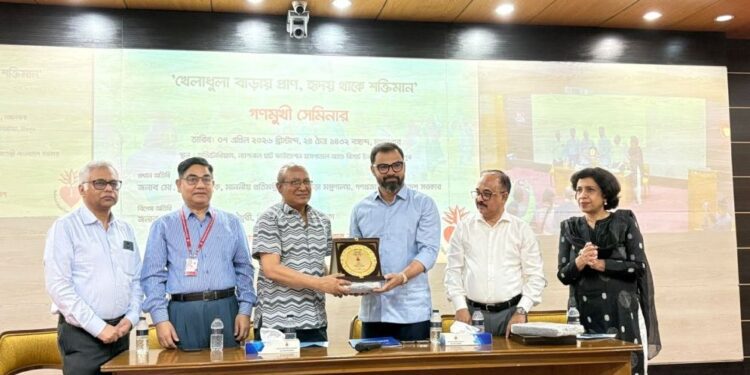নিয়মিত খেলাধুলা হৃদরোগ প্রতিরোধে গুরুত্বপূর্ণ ভূমিকা রাখে